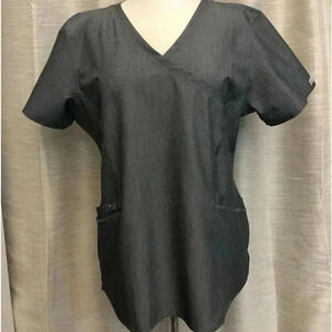 MED COUTURE Touch Mock Wrap Women’s 3-Pocket Scrub Top (7472)